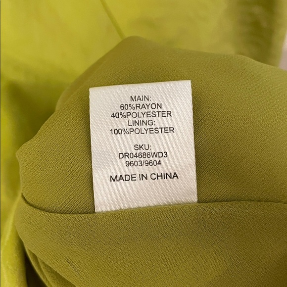 NWT Meshki Fallon Cowl Midi Dress Satin Print | Women’s Size XS - Picture 7 of 8